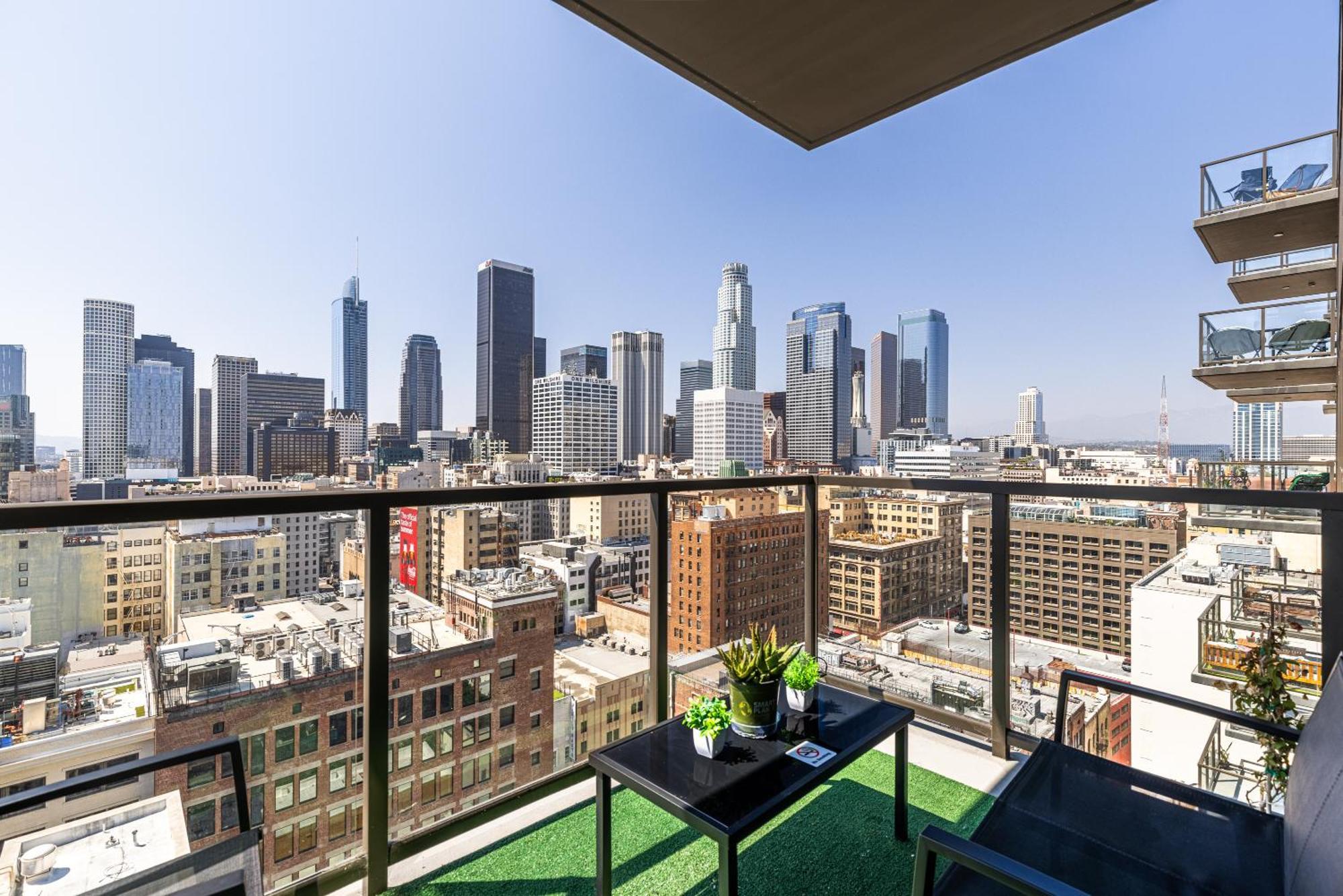 Top Floor 3 Bed 3 Bath Penthouse Living In Luxury Los Angeles Eksteriør billede