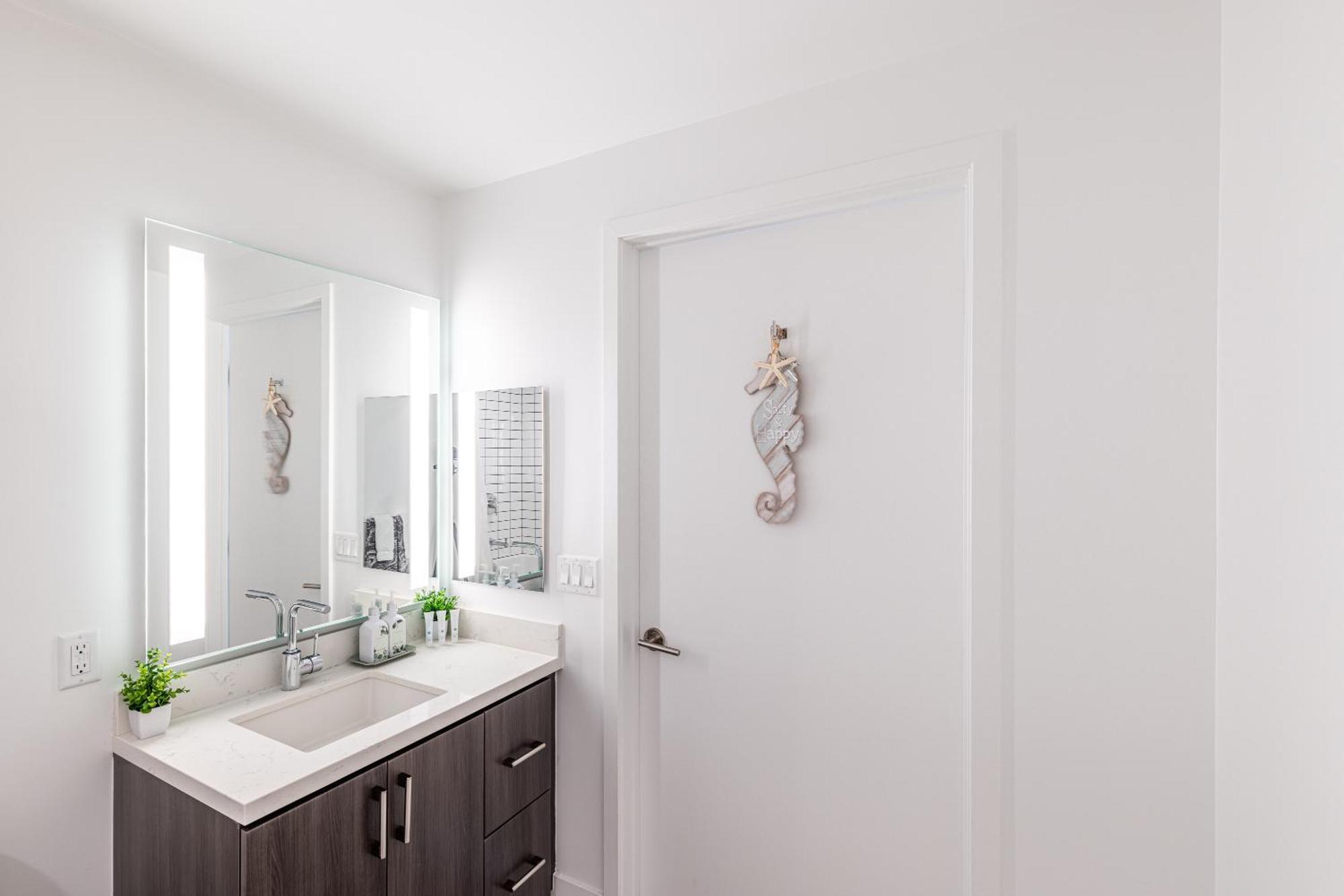 Top Floor 3 Bed 3 Bath Penthouse Living In Luxury Los Angeles Eksteriør billede